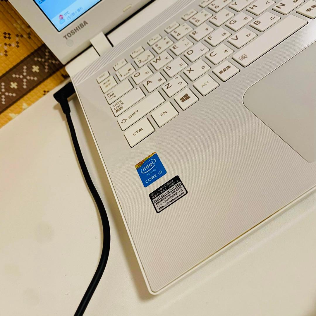 Y939 TOSHIBAノートパソコンi5メモリ8G高速SSDサクサクWin11