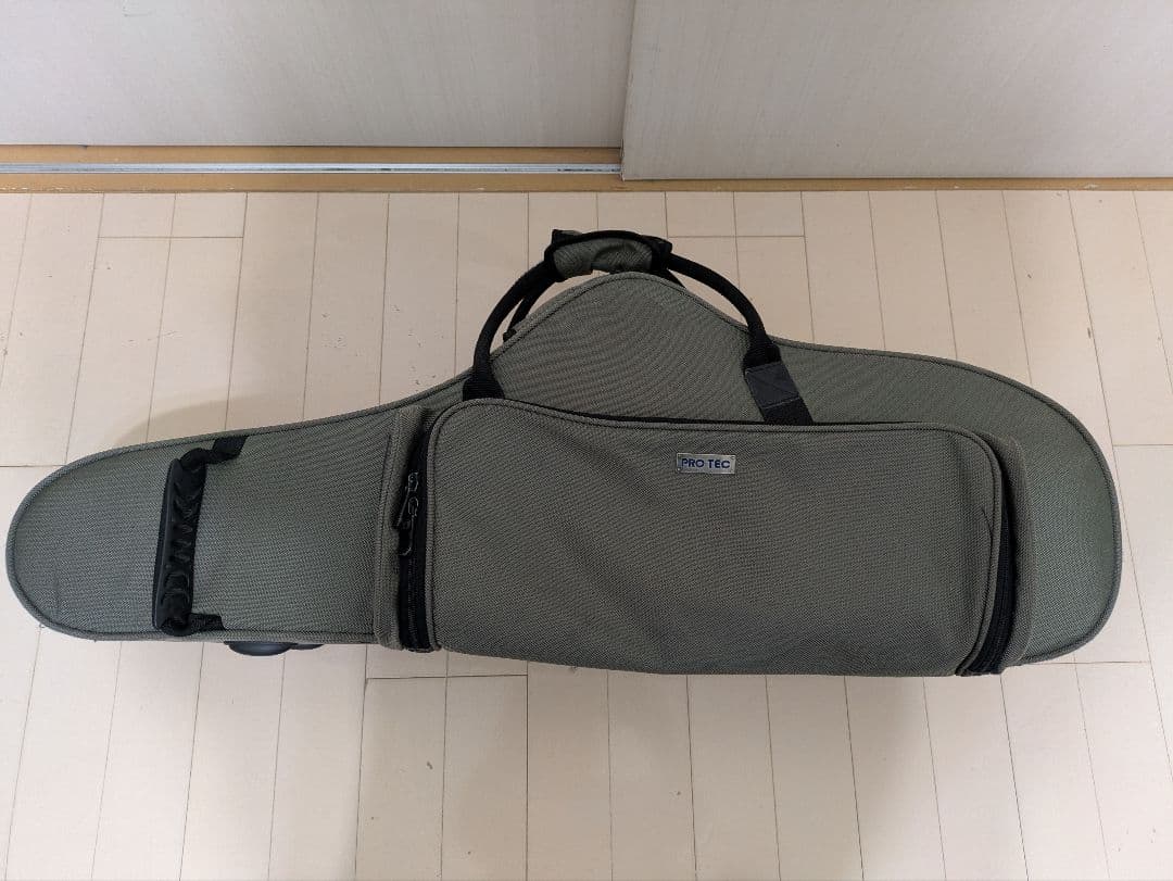 Buescher Aristocrat Big B テナーサックス