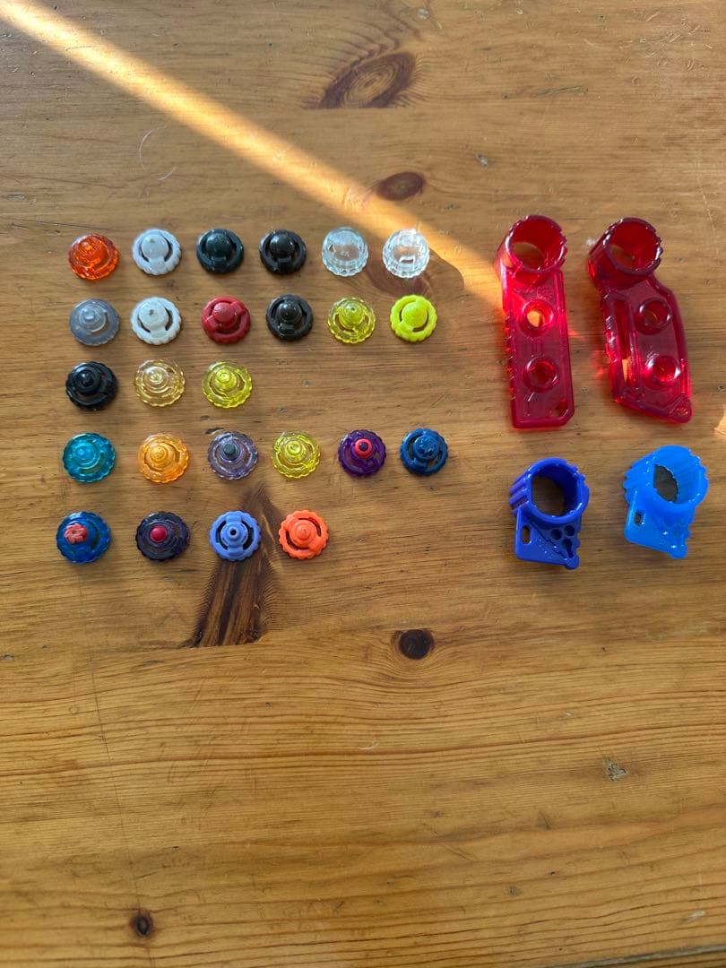 メタルファイトベイブレードパーツ・シール付き　まとめセット