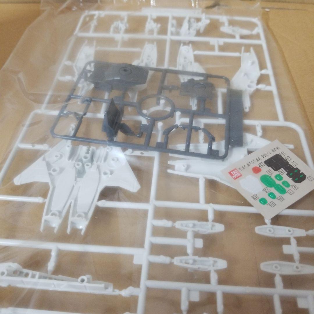 1/144 Vダッシュガンダム 「機動戦士Vガンダム」(赤バンダイ)