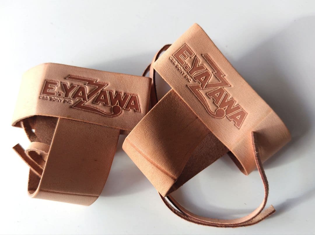 矢沢永吉さんの革製ノベルティグッズ