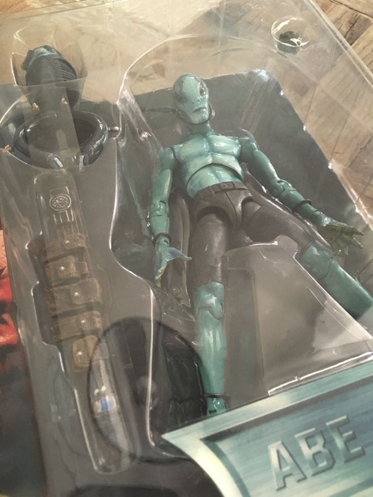 ヘルボーイ ８インチ フィギュア シリーズ１ エイブ・サピエン