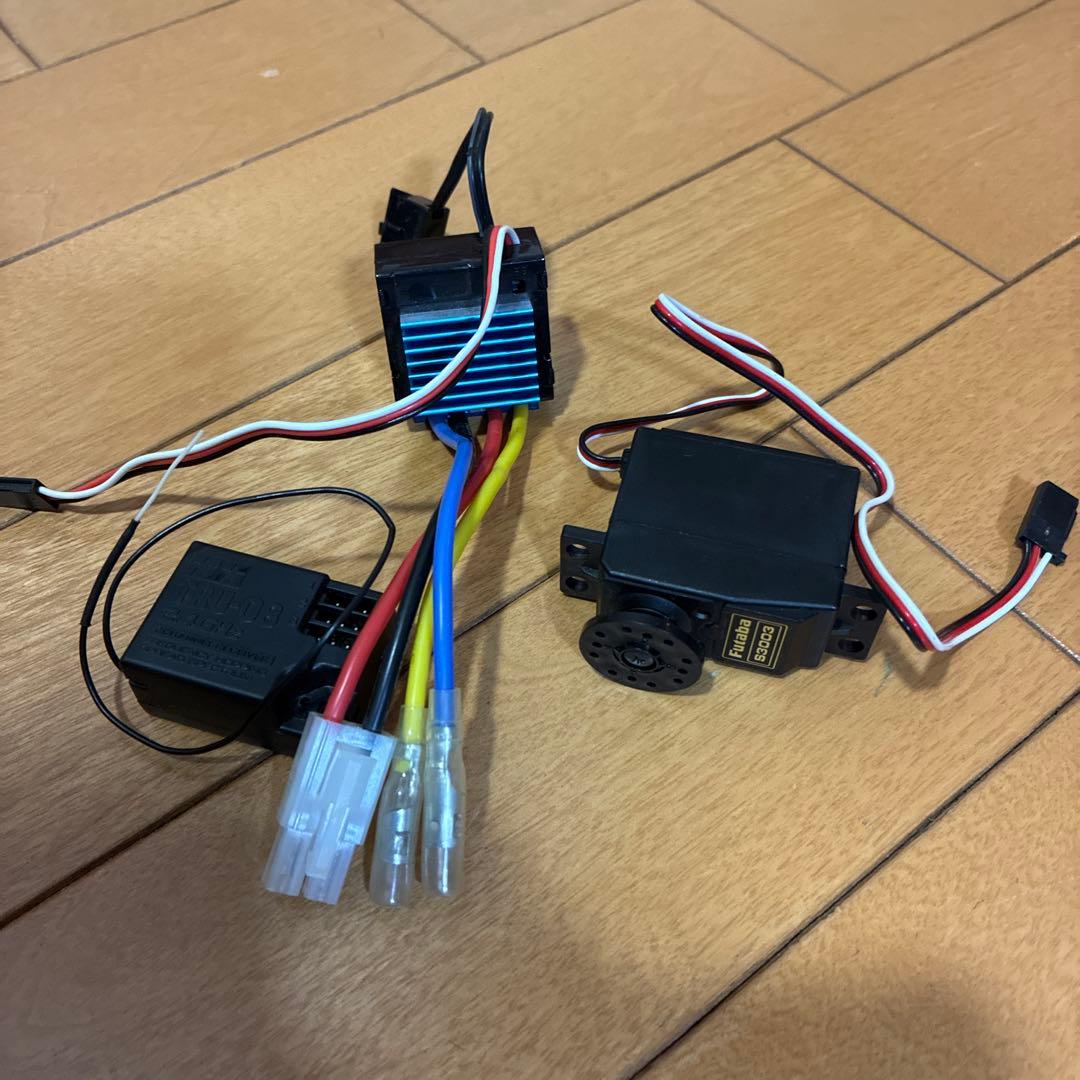 タミヤ　ファインスペック　ラジコン送信機と受信機、ESC、サーボ、モーターセット