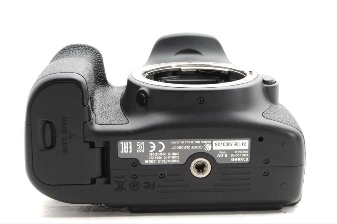 最大2300円引Canon EOS 70D❤️バッテリー2個！TTLストロボ