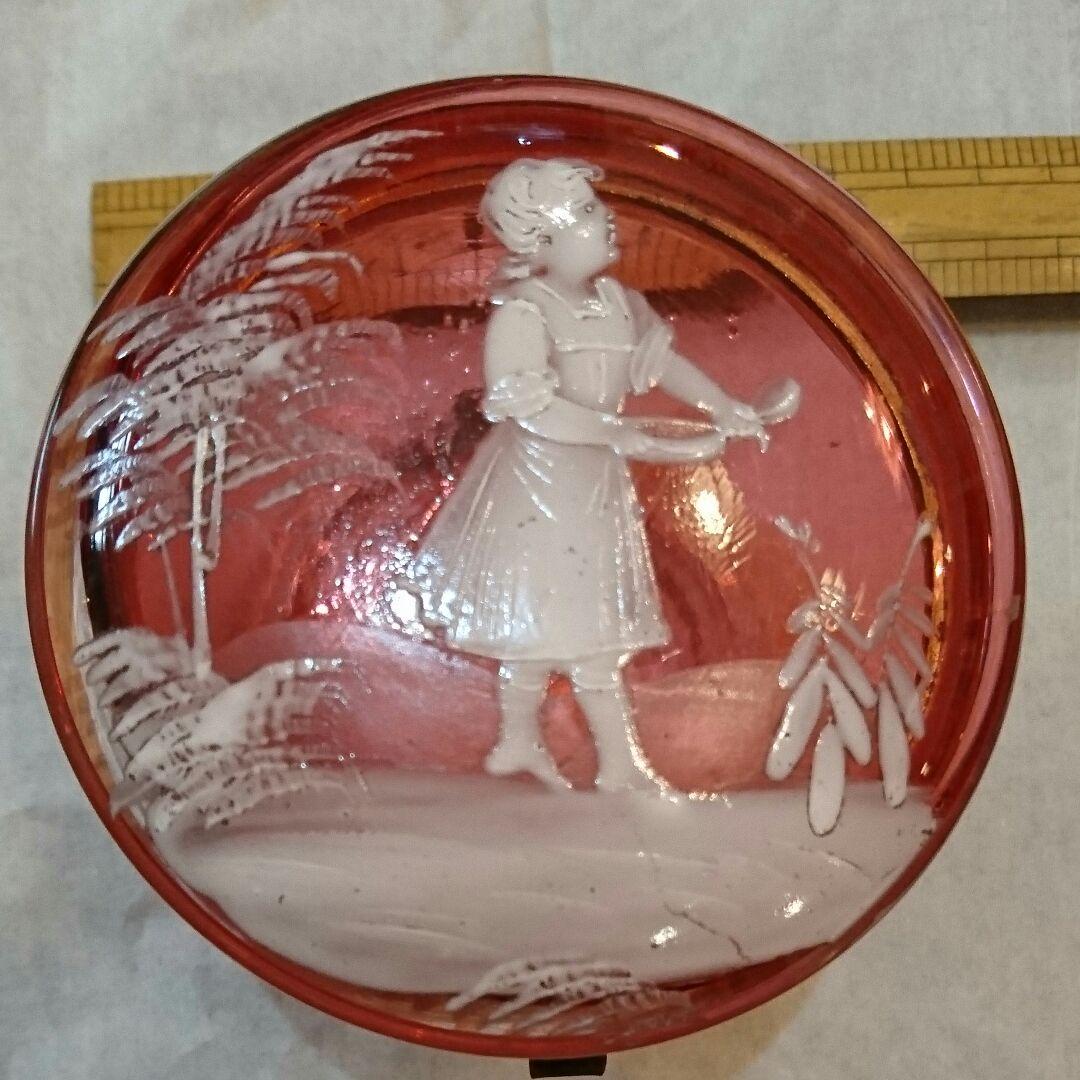 特別価格中！アンティーク、骨董市で購入の美しいゴ−ルドピンクの蓋物