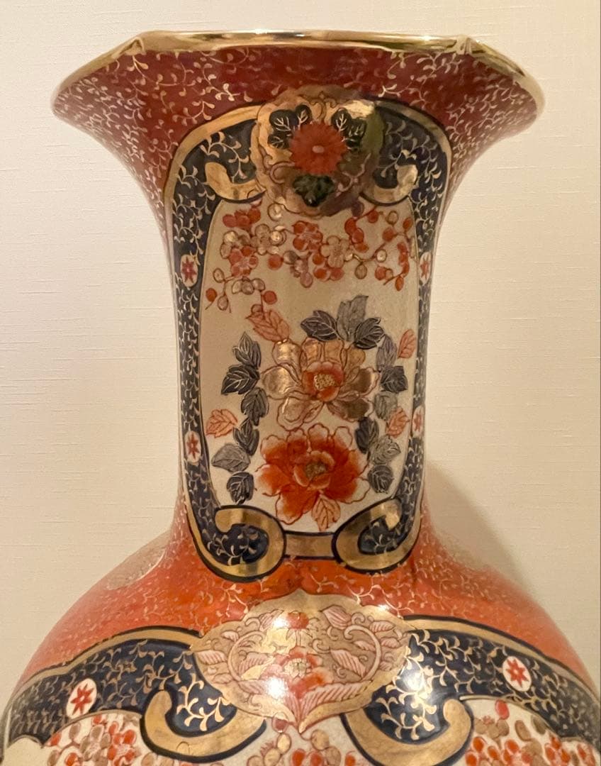 九谷焼 伊万里 陶月 梅牡丹孔雀獅子図金襴手 大花瓶 高さ約76cm