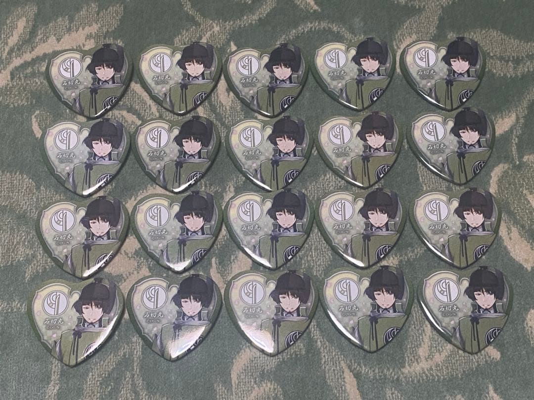 刀剣乱舞　石切丸　ハート缶バッジ