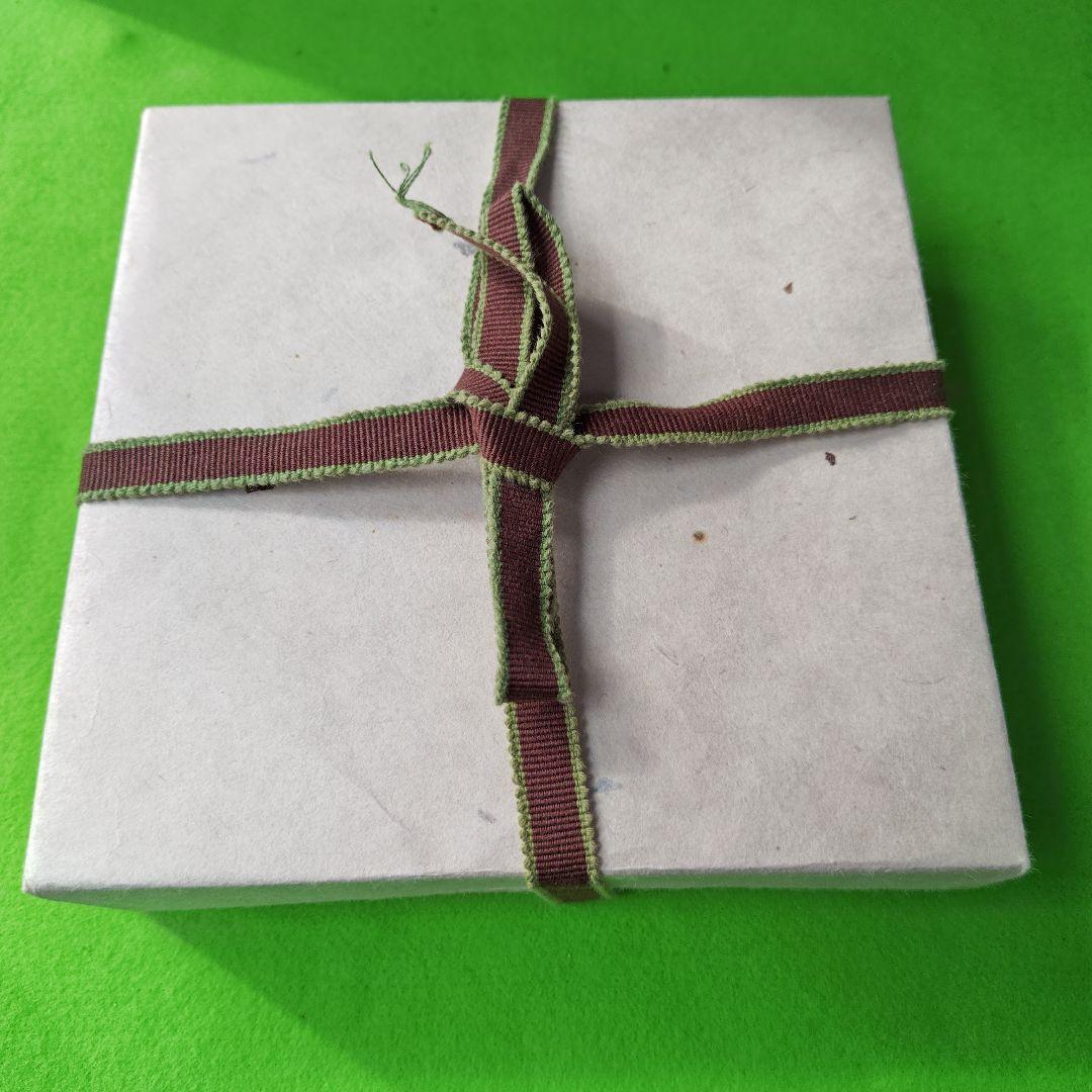 レア、日本画家平山郁夫先生との高倉健さんとのコラボ作品 陶器製仏像 蓮の上に座る