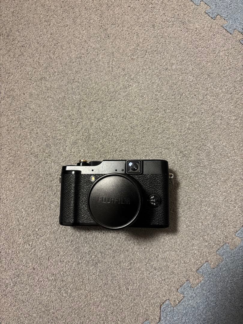 FUJIFILM X10 デジタルカメラ