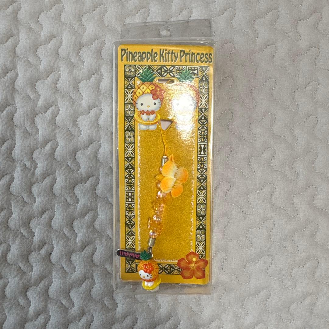 〈レア〉ハワイ限定ハローキティ パイナップル 根付け ストラップ