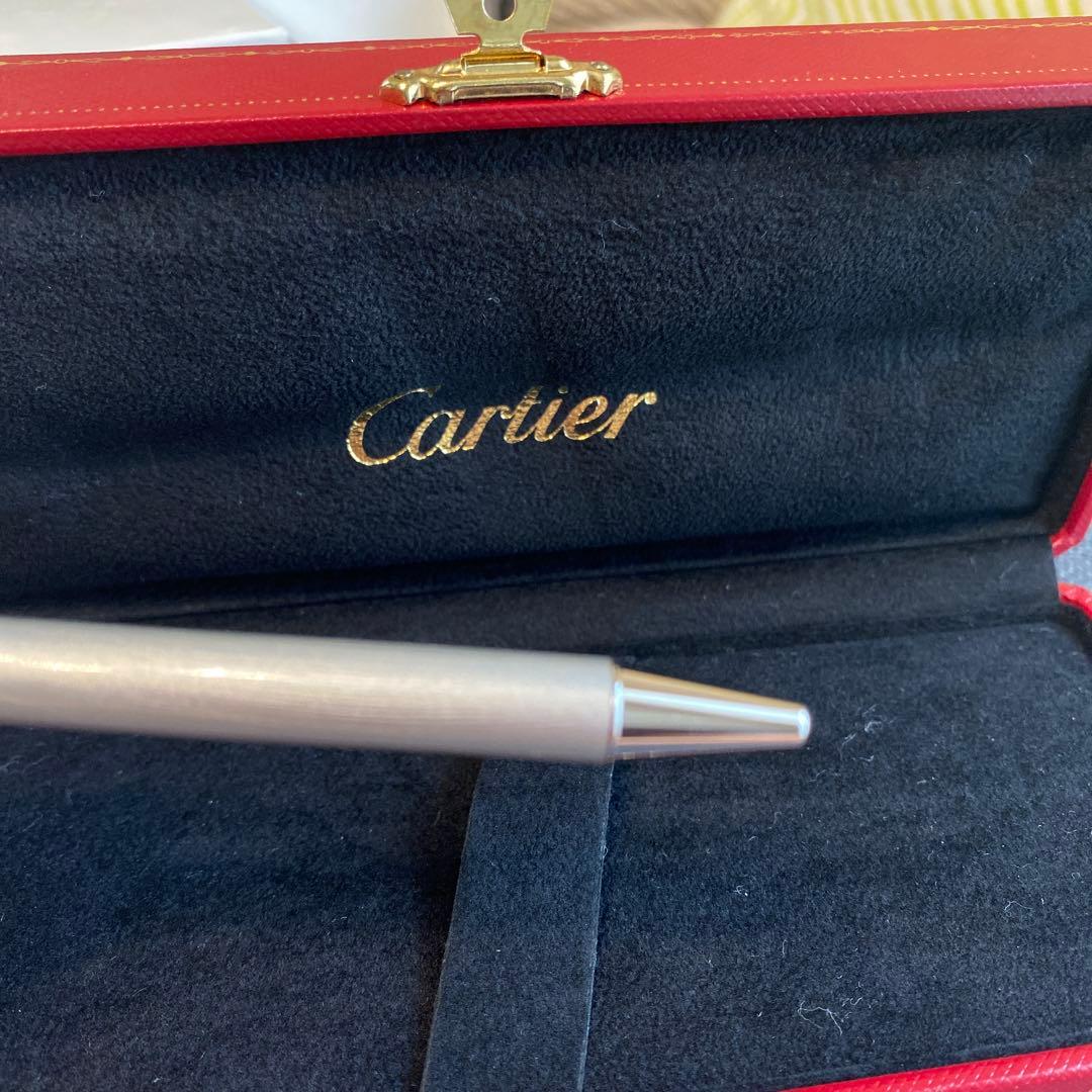 Cartier シルバーボールペン ケース付き