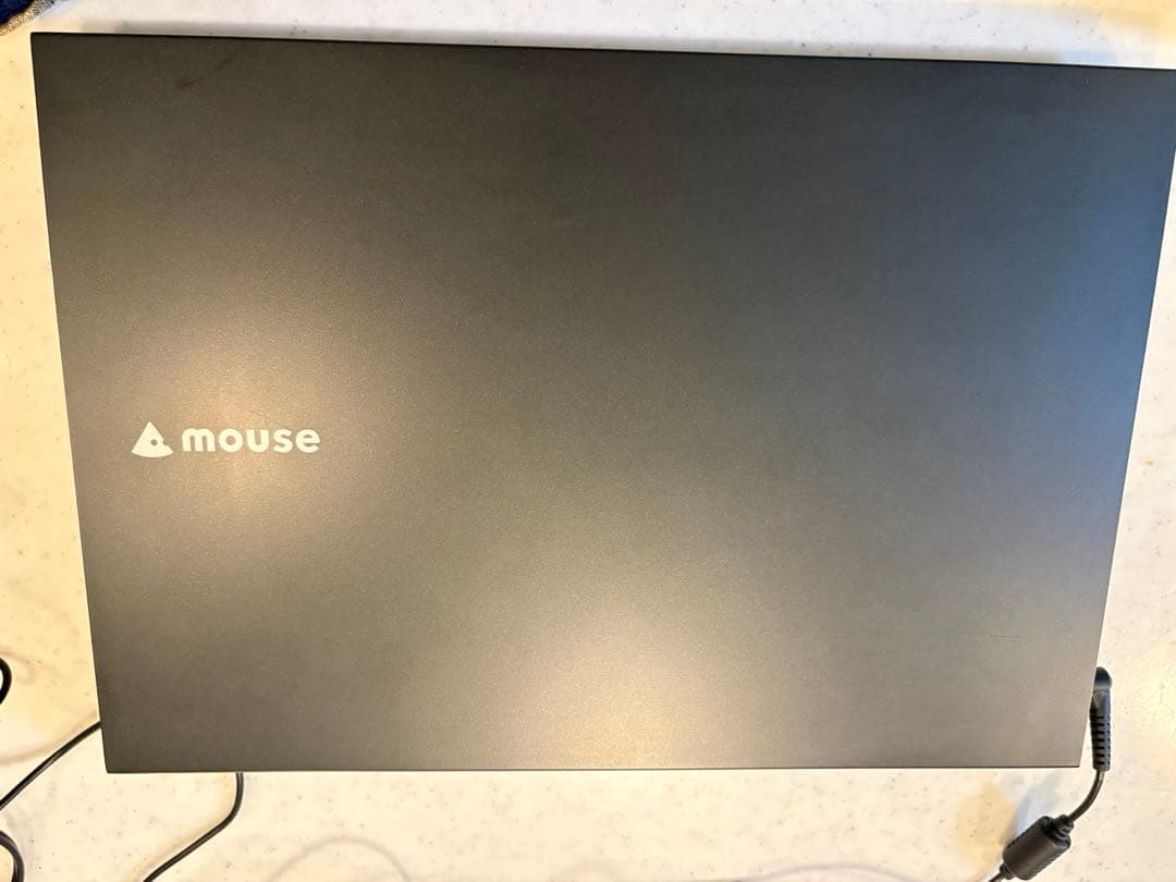 Mouse Computer 15.6インチi5-8265u Office付き