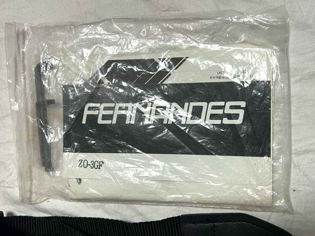 FERNANDES ZO-3 GF フェルナンデス アンプ内蔵ギター 赤レッド