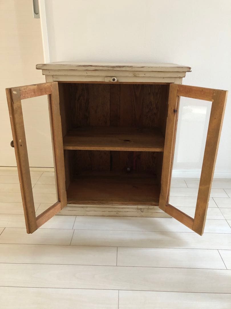 チェブ　確認用　キャビネット×掛け時計×額縁　3点