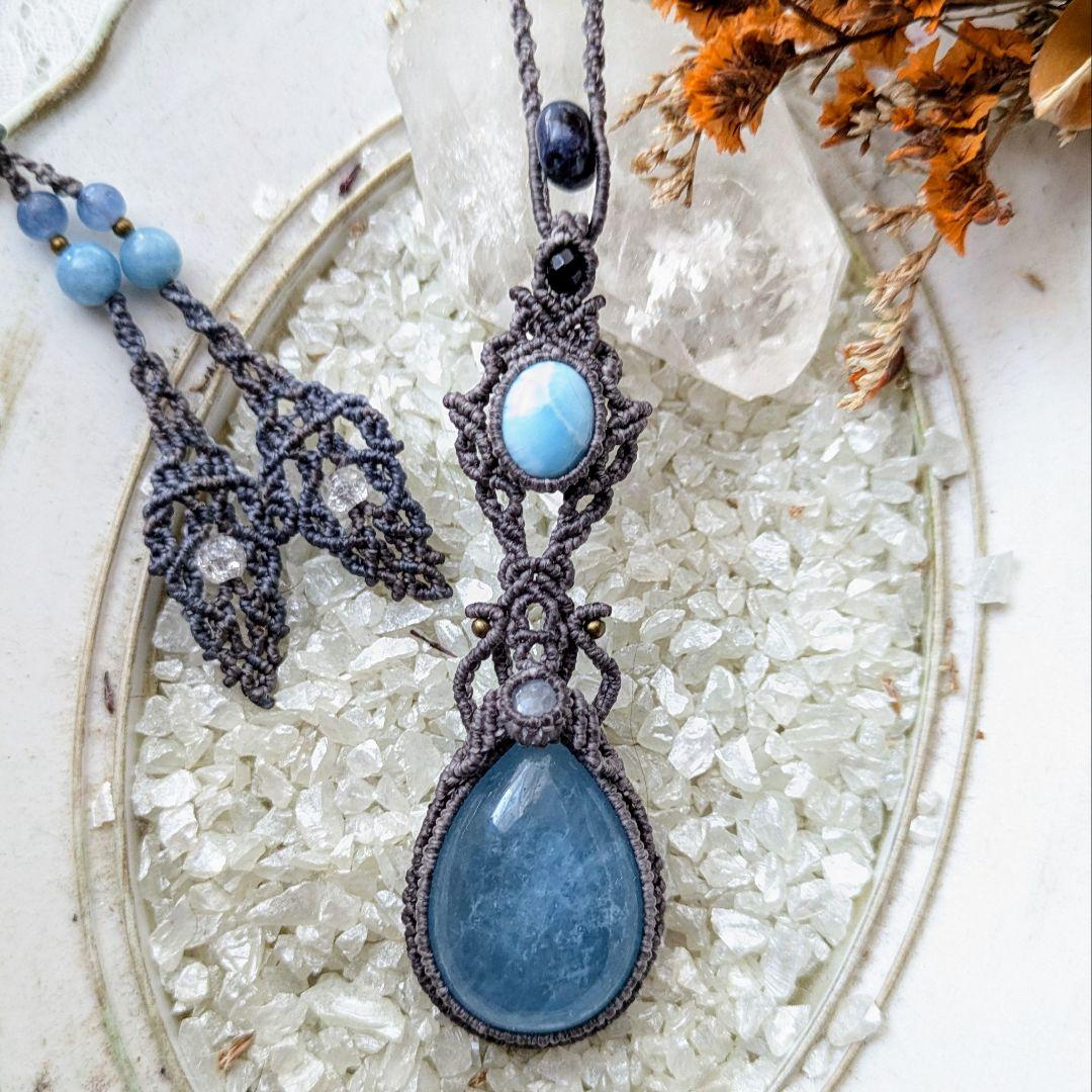 1265 マクラメハンドメイドネックレス