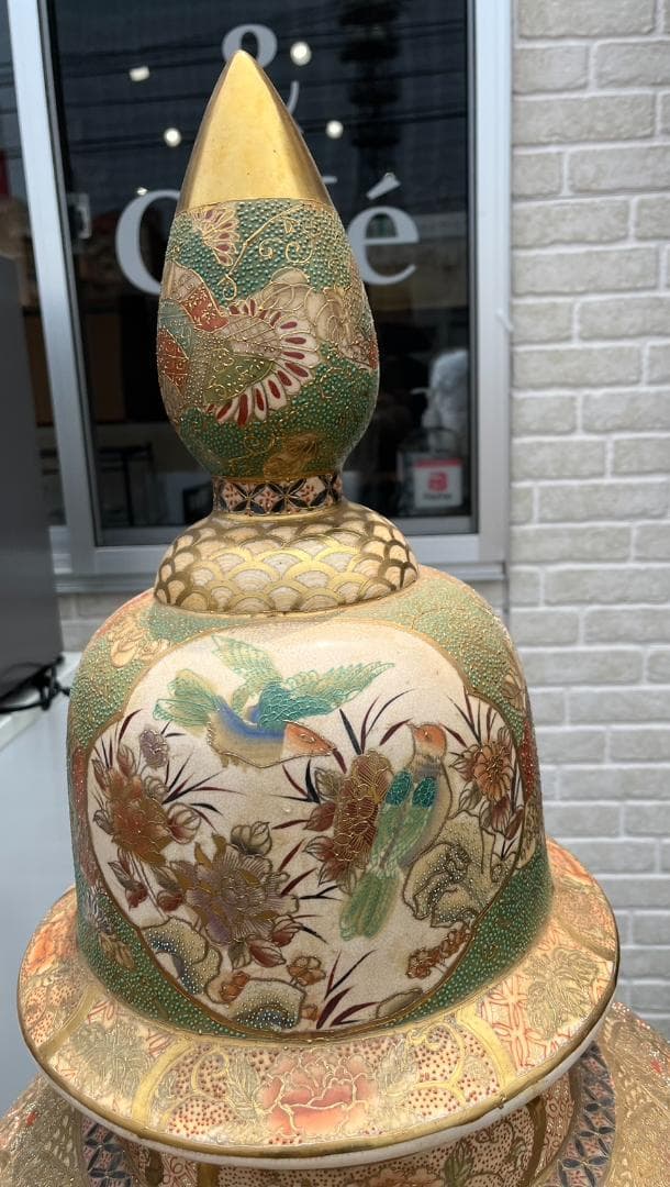 薩摩焼　大壺　置物　花瓶　飾り　インテリア　伝統的な日本の陶器