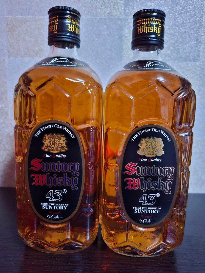 ⭐最安値⭐早い者勝ち⭐黒角　サントリー700ml 43% 終売　角瓶　黒　12本