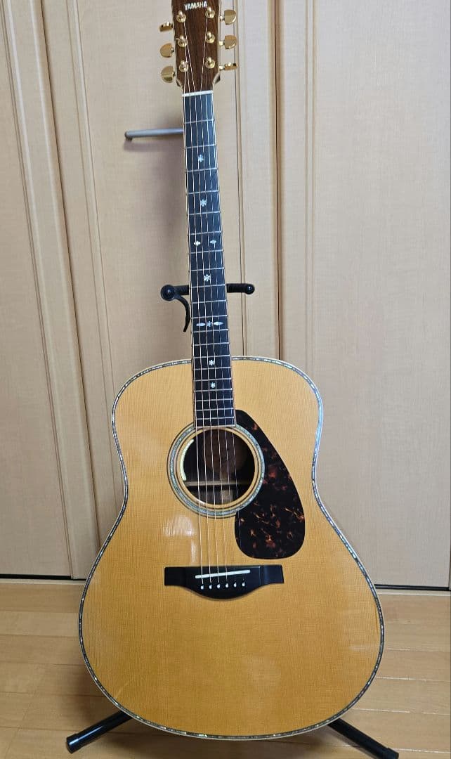 ヤマハLL36 L.R.Baggs. Anthem アコースティックギター