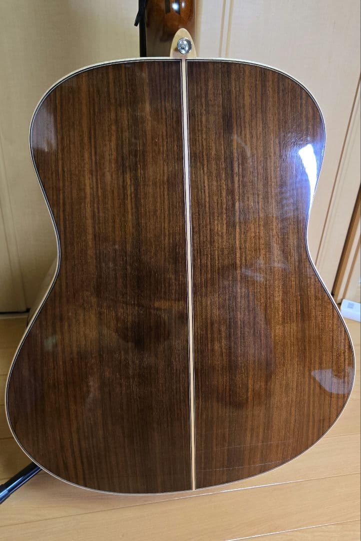 ヤマハLL36 L.R.Baggs. Anthem アコースティックギター