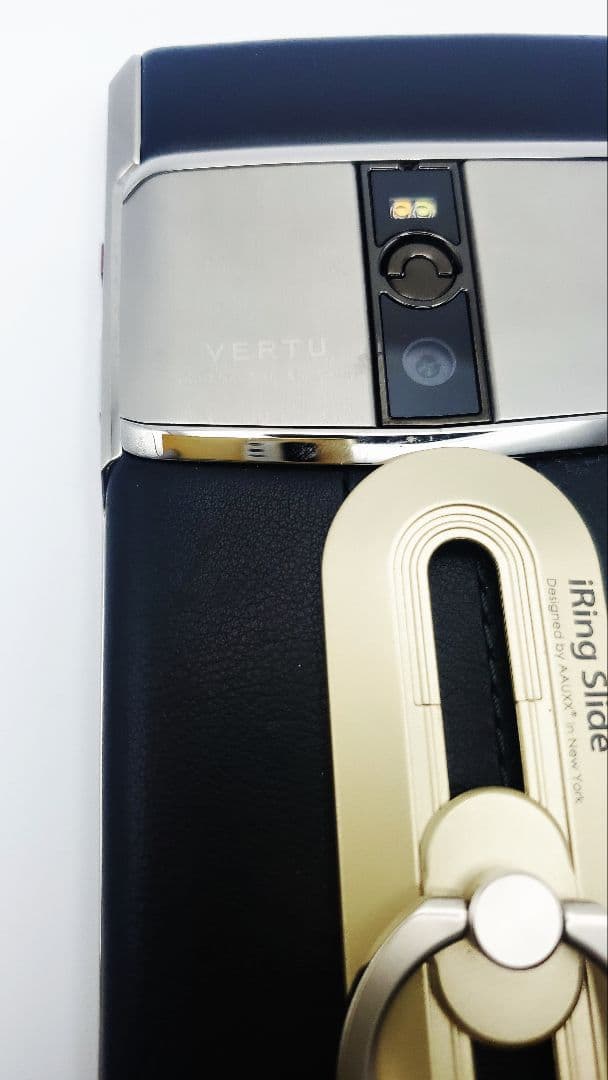 年末限定。高級携帯電話Vertu Signature Touch 美品。訳あり品