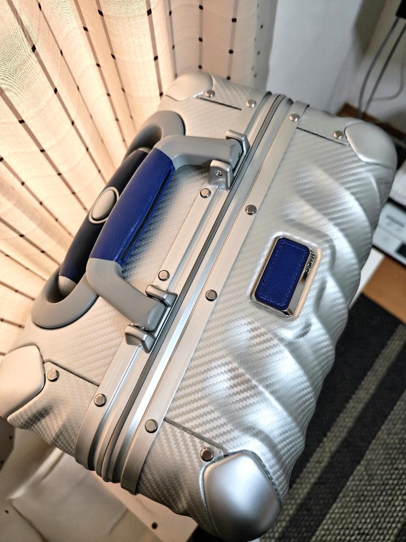 極美品 トゥミ 19 DEGREE インターナショナル キャリーオン 31L