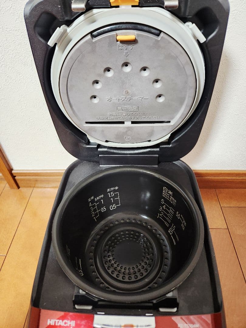 本日限定値下げ中日立圧力スチームIH炊飯器ふっくら御膳 RZ-TS104M