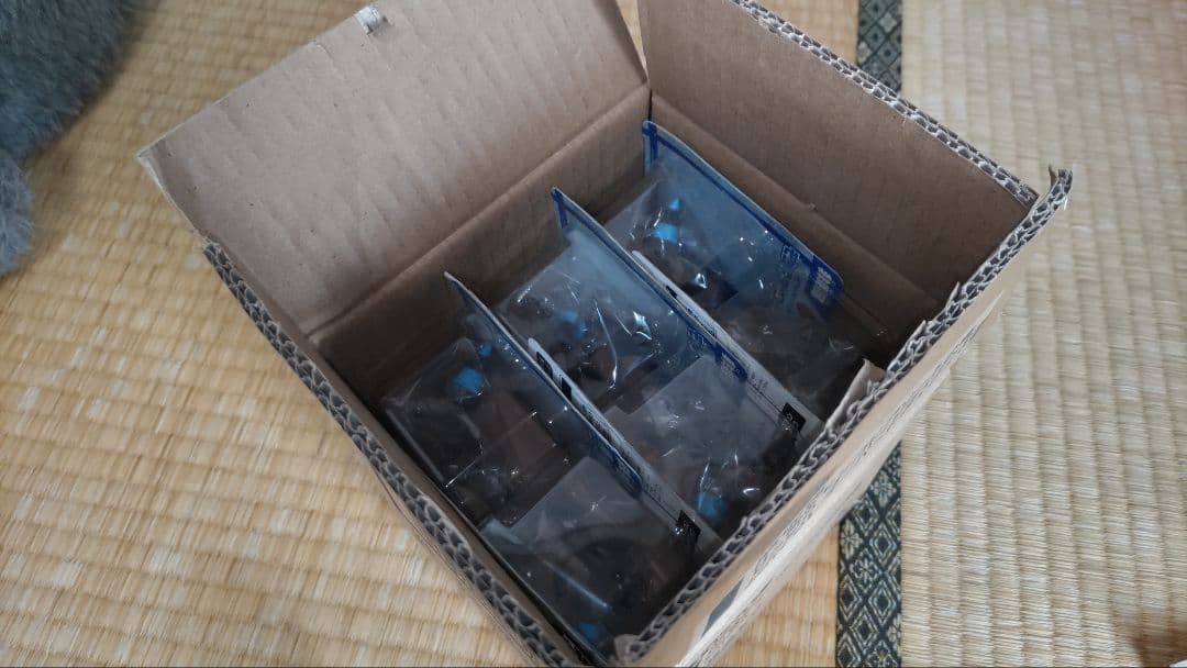 【最終値下】ポケモン非売品モンコレ各6個ゼクロムOD&レシラムOD