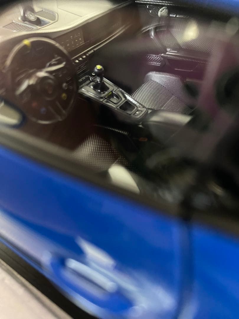 NOREV ポルシェ911 GT3 RS ミニカー 1/18