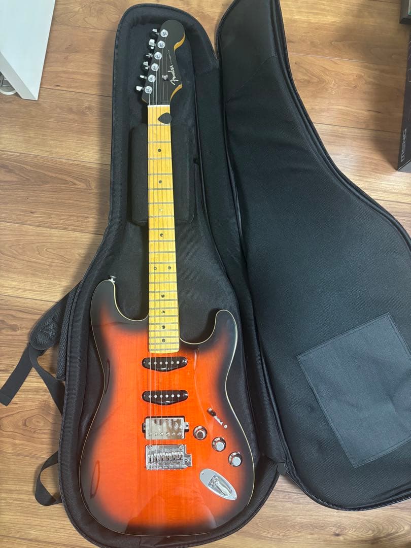 ギター Fender Aerodyne SP Strat HSS MN - HRB