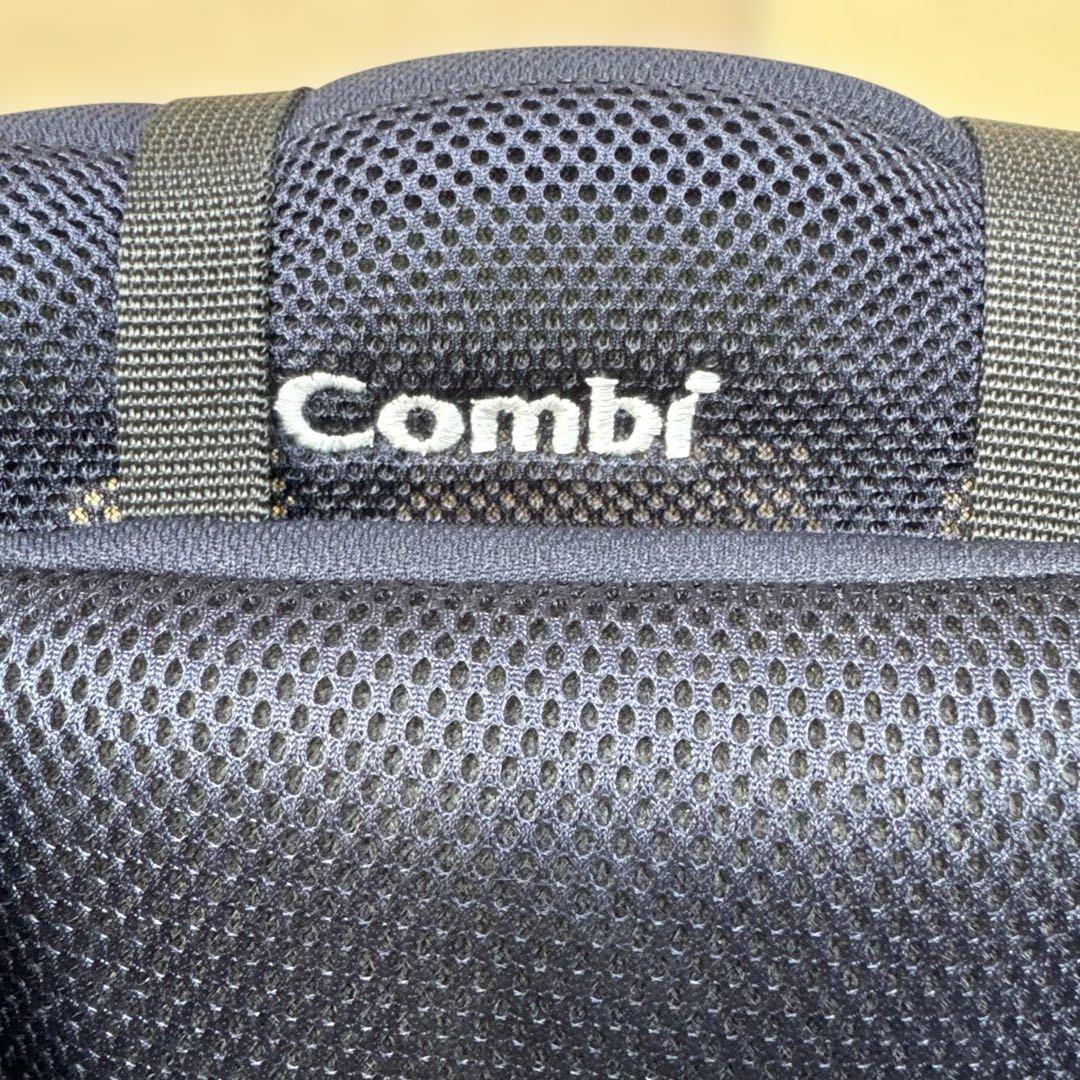 Combi チャイルドシート GH ネイビージョイトリップエアスルー
