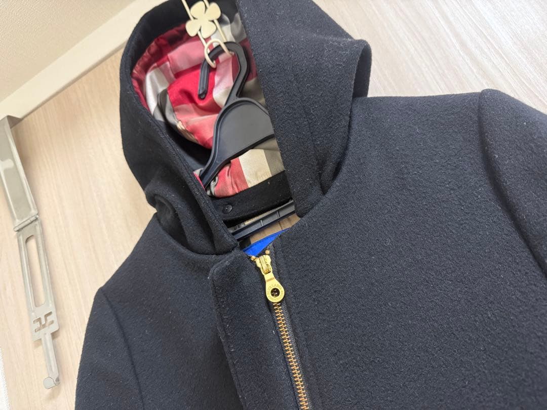 ブルーレーベルクレストブリッジ　フード付き　コート