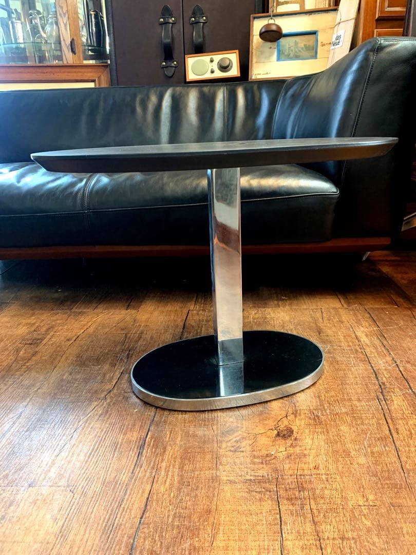 リフティングサイドテーブル