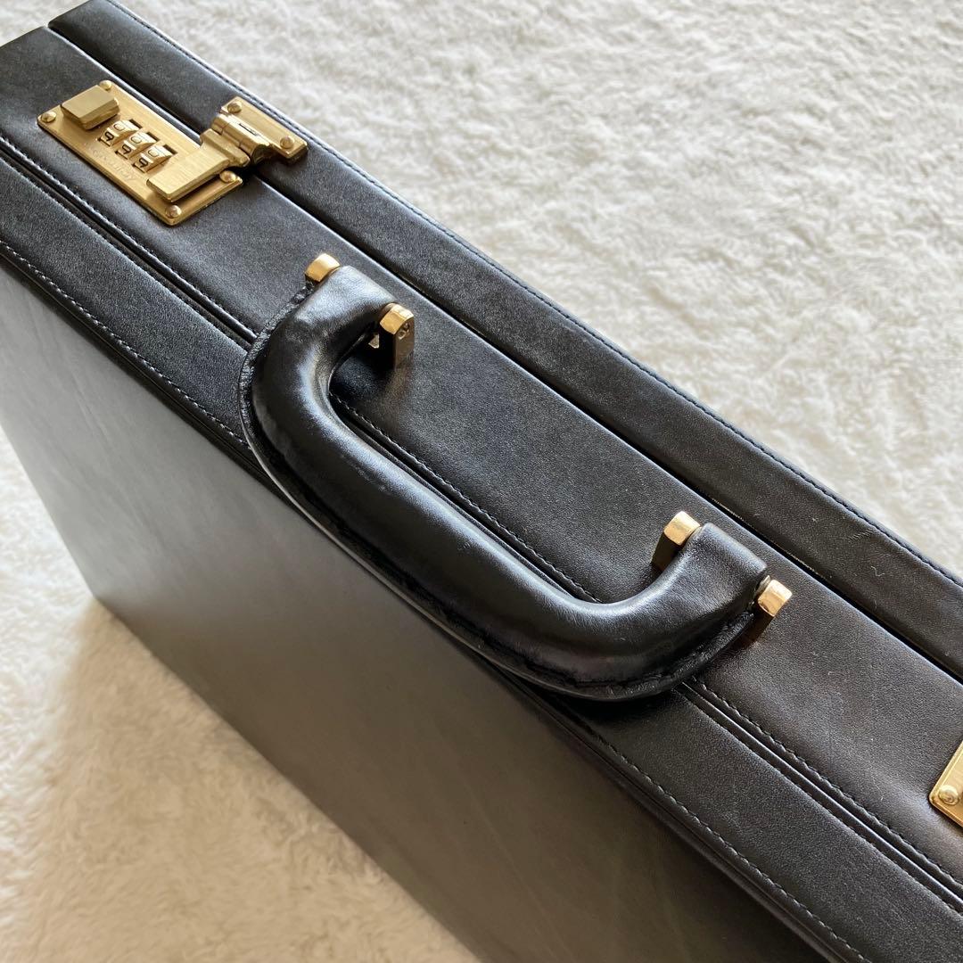 極上品 CAGIVA ITALY 本革 レザー アタッシュケース ブラック