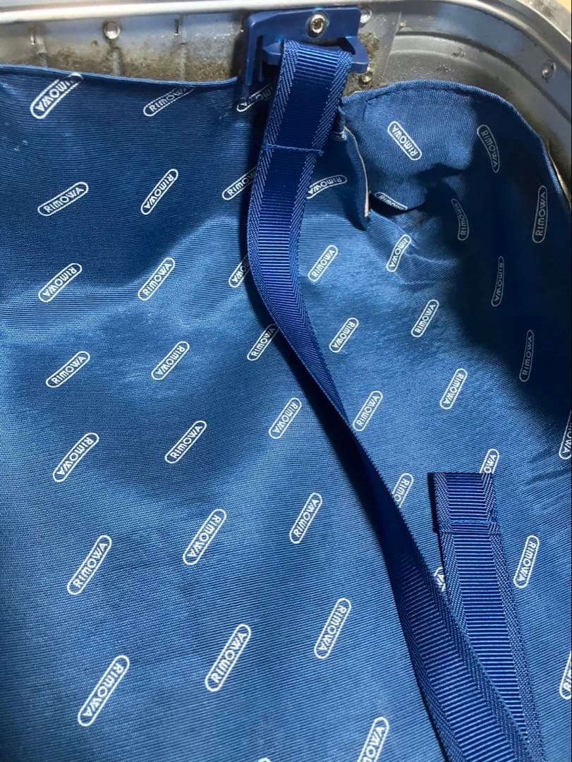 リモワスーツケーストパーズ 82L 4輪　932.70