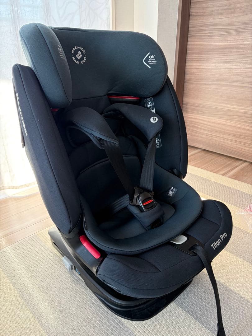 MAXI COSI Titan Pro チャイルドシート
