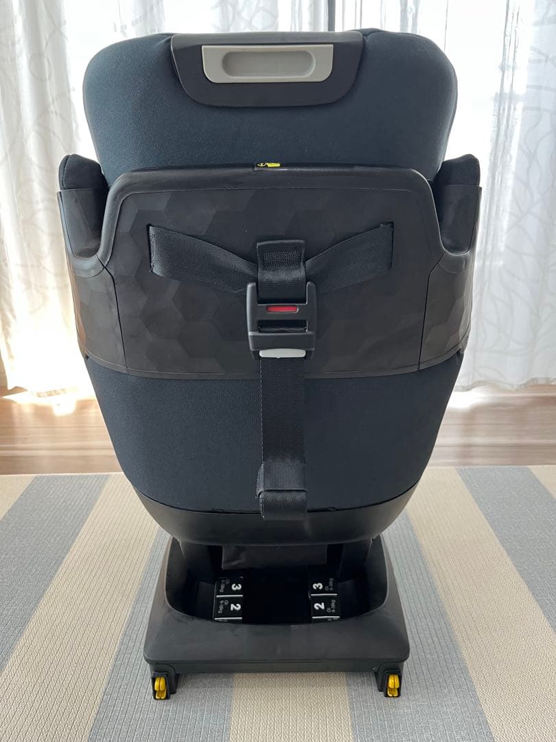 MAXI COSI Titan Pro チャイルドシート