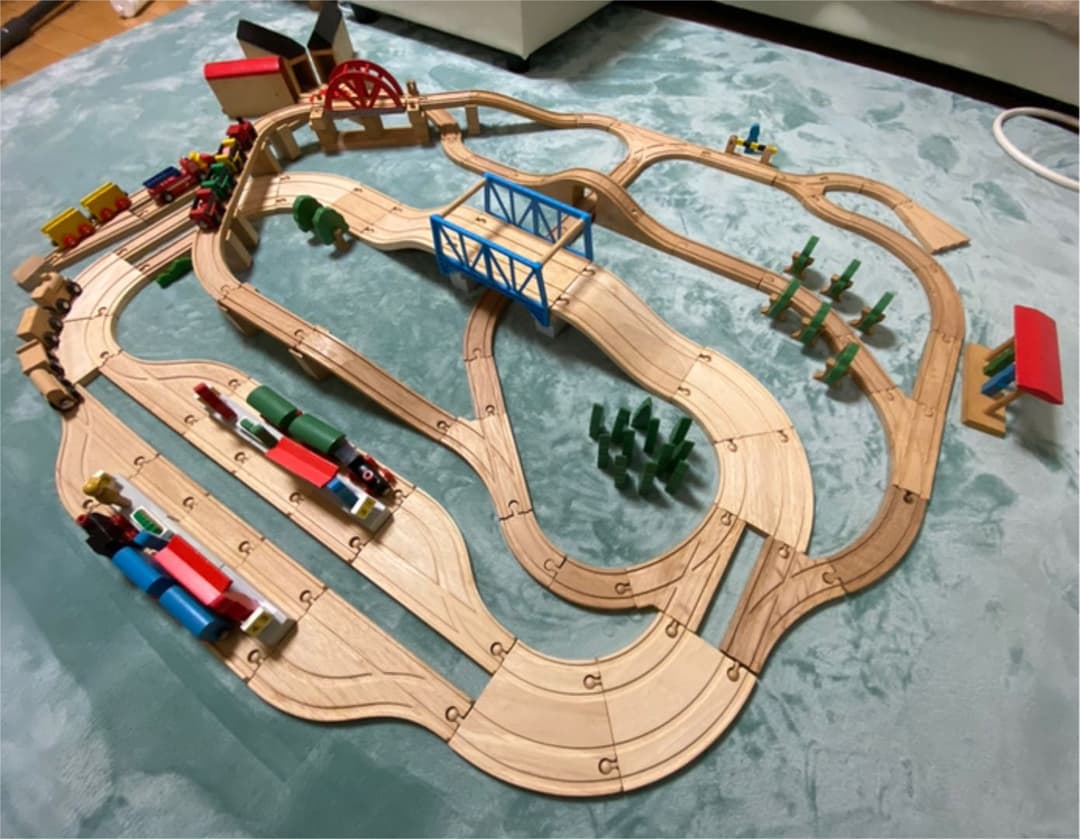 値引き応相談・木のレールセット+列車セット