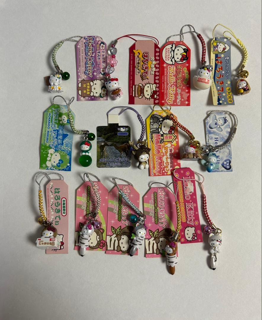 HELLO KITTY ご当地キティ　根付け　北海道限定　冬季限定　13種類