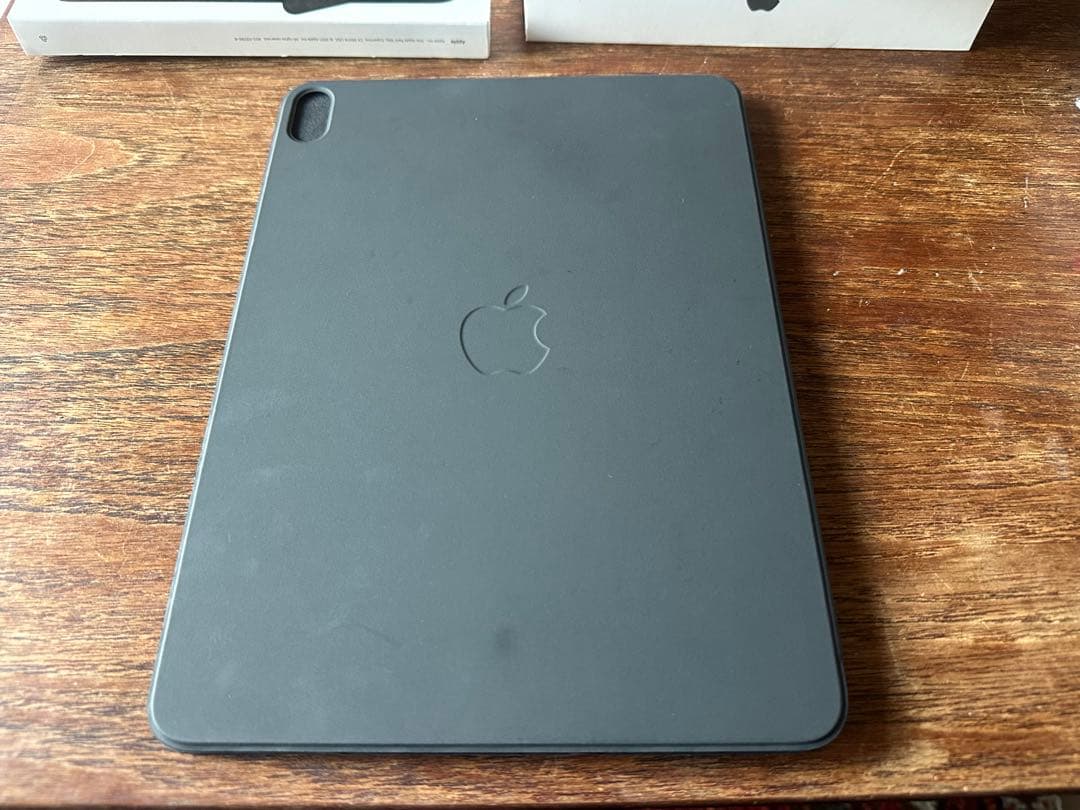 【美品】iPad Air 第5世代 64GB Cellular 純正カバー付