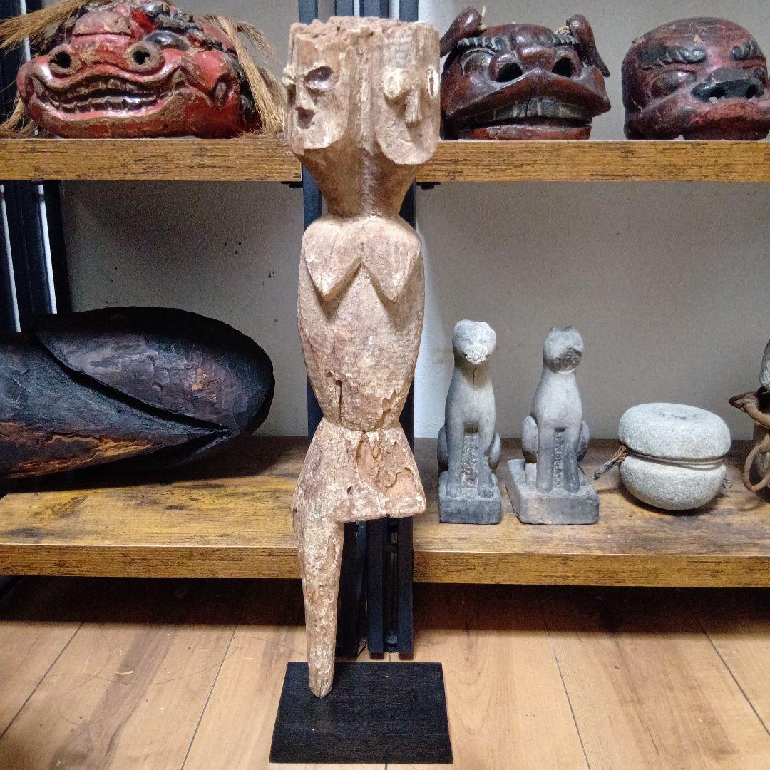 アフリカ 呪物 ロビワラ族 異形の女神 地母神 民間信仰 呪術師