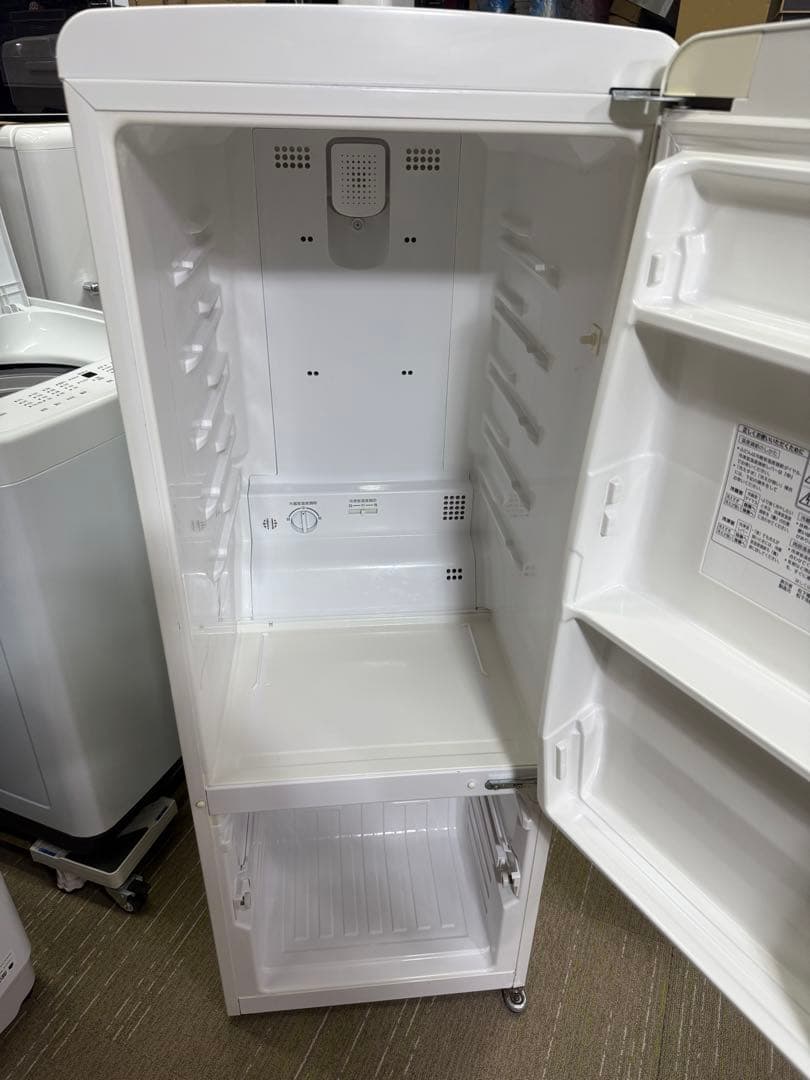 【洗浄消毒作業済】レトロ家電　National 冷凍冷蔵庫　NR-B16RA-W