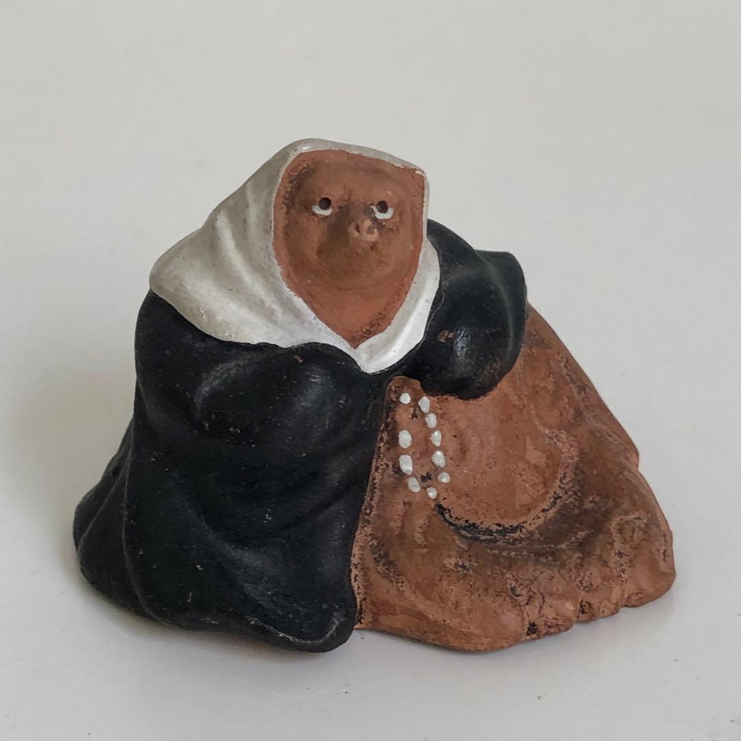時代物　豆坊　陶器製　小さな豆狸人形　在銘　置物日本人形　郷土玩具　豆人形