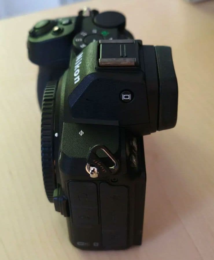 Nikon Z 5 ミラーレス一眼カメラ 本体