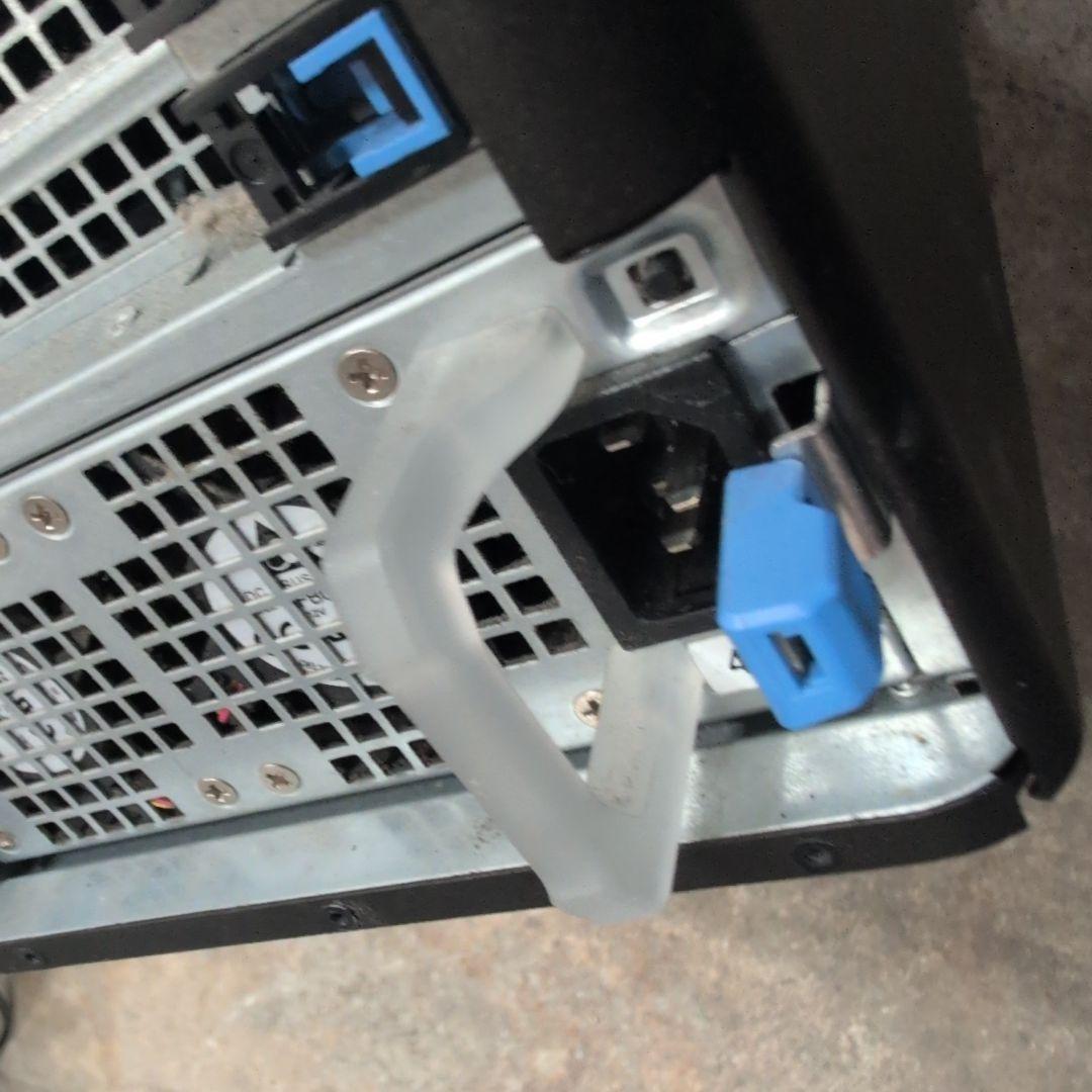 サーバー Dell Precision T3610