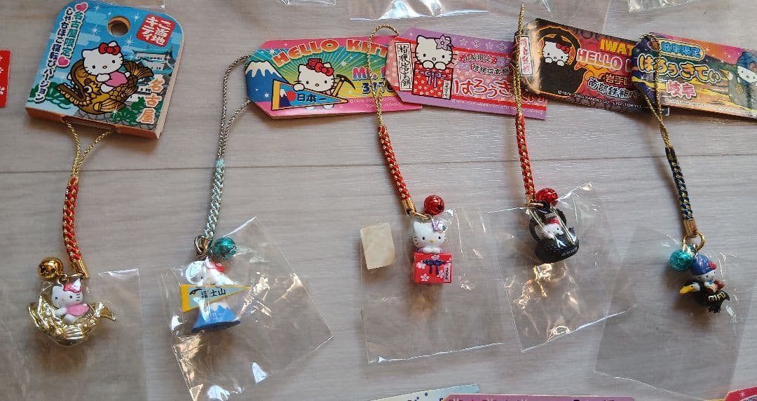 ハローキティ ご当地 限定 根付 ストラップ 32種 まとめセット