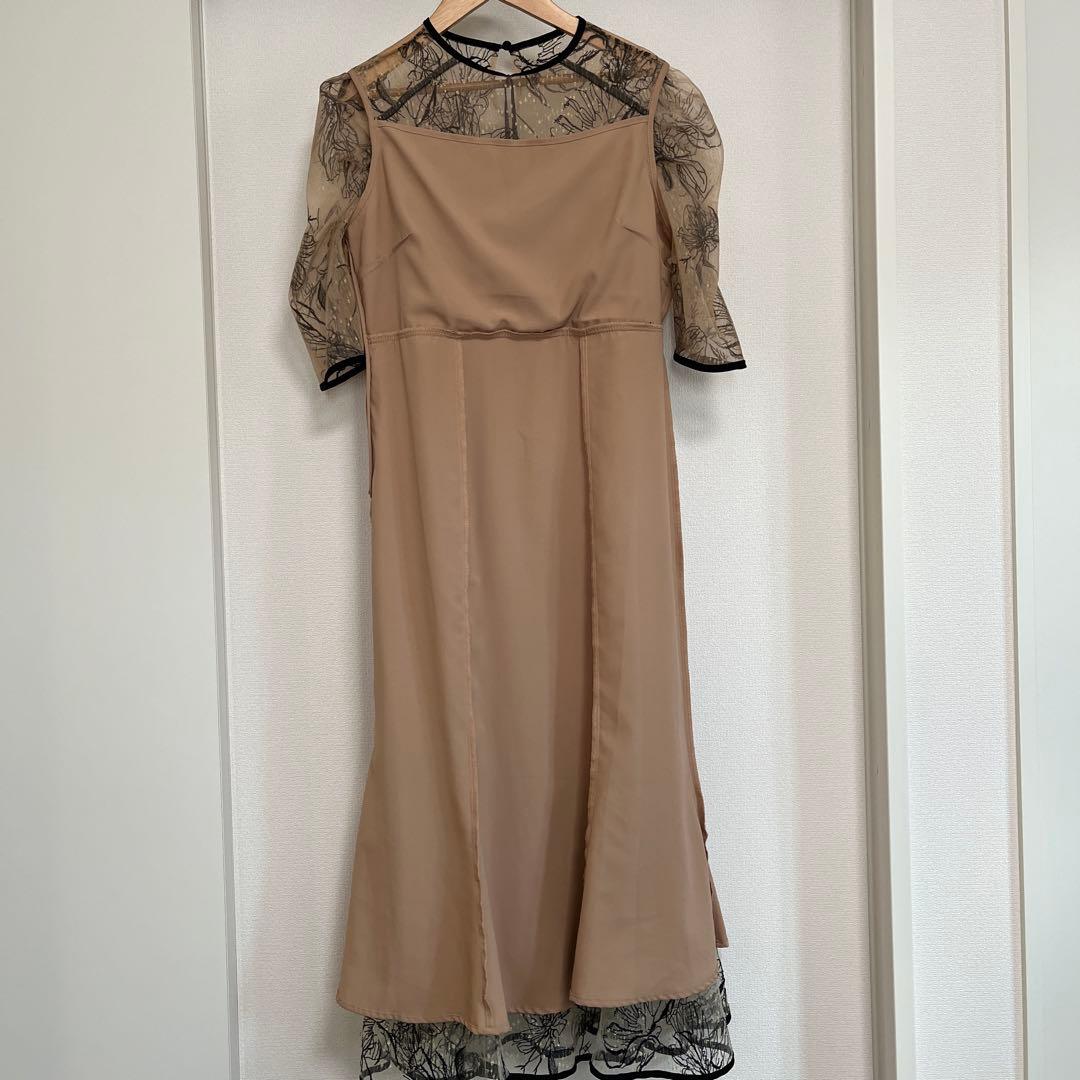 Leja 【完売サイズ L】　花柄マーメイドワンピースドレス