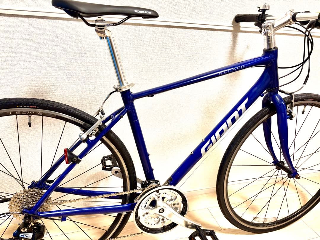 ☆高年式 Giant ジャイアント エスケープR3 人気のブルー
