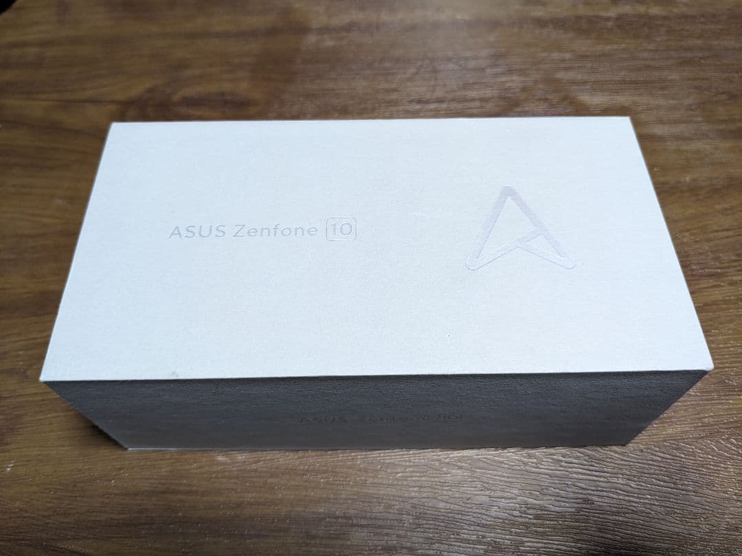 【ひつじ】ASUS - Zenfone 10 128GB ブラック