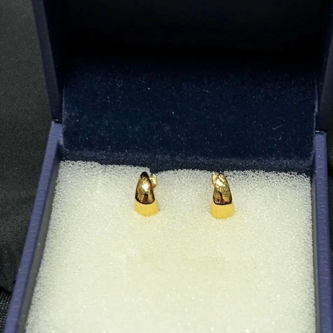 ヴァンドーム青山　ゴールドフープピアス K18