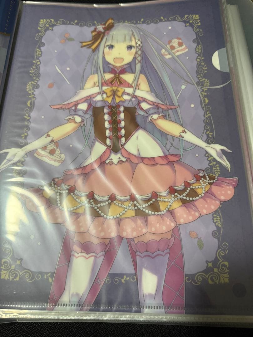 リゼロ　エミリア　誕生日　クリアファイルセット